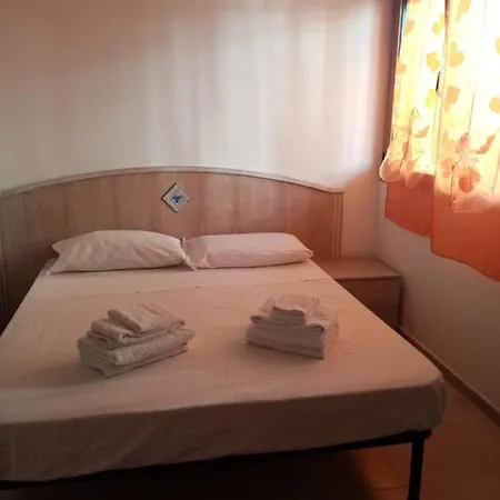 Quartello Bay Guest house