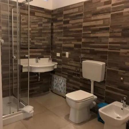 Guest house Quartello Bay *